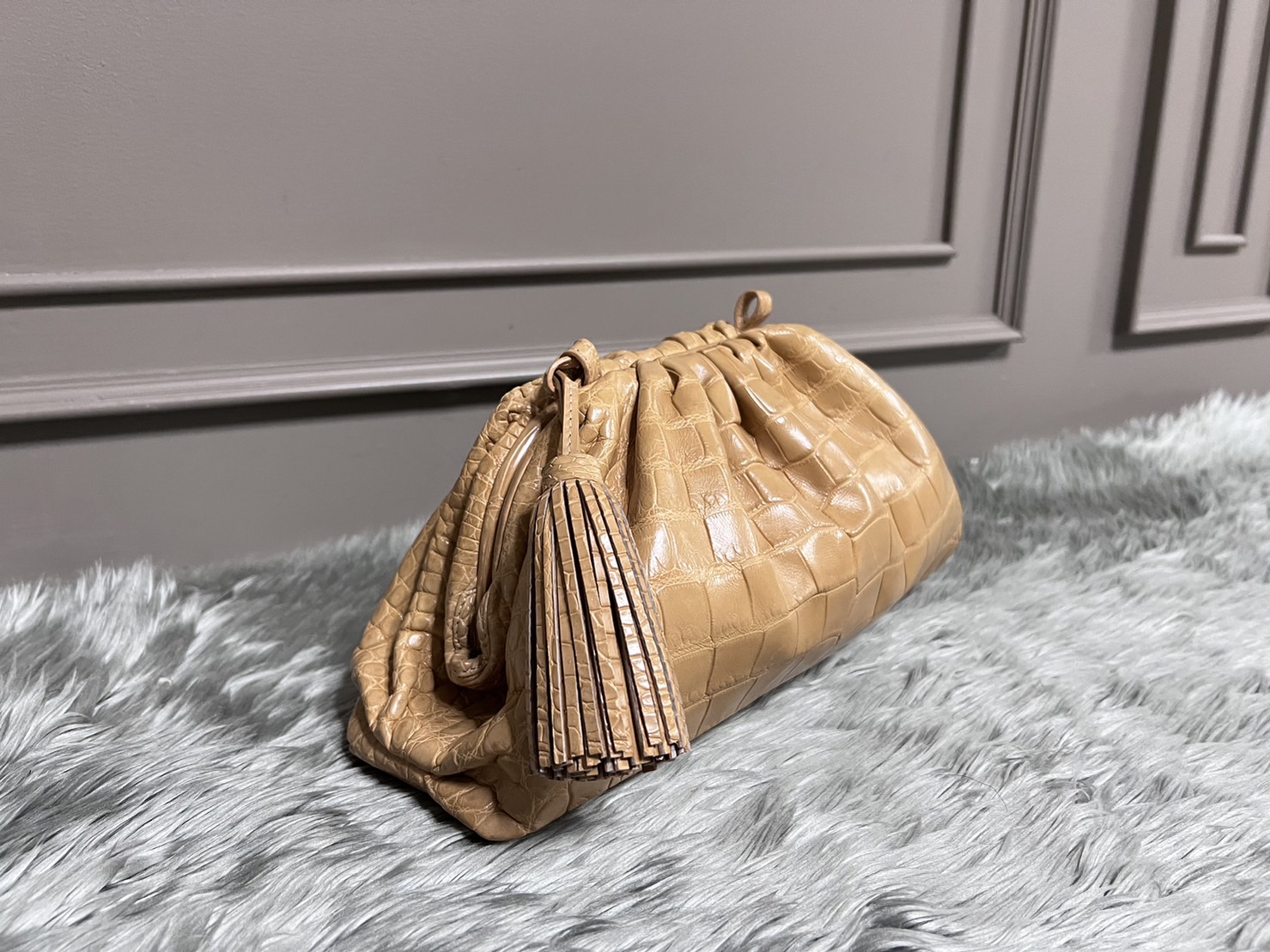 M Boston Bag (M) - Image 3